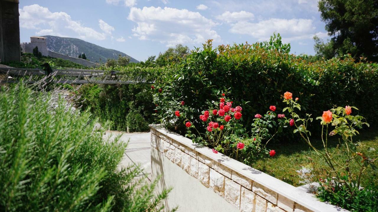 Villa Siga Малі Стон Екстер'єр фото